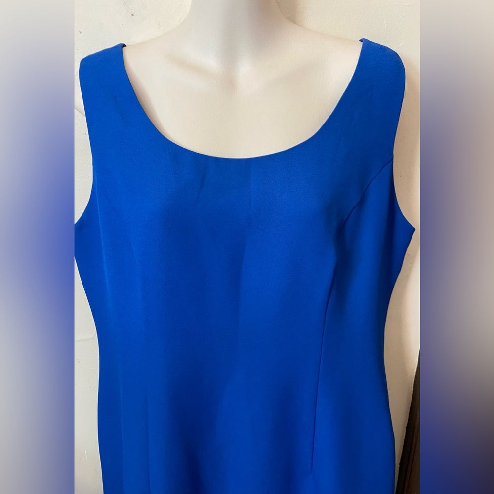 Beautiful, Jessica Howard Electric Blue Dress Suit Size 12