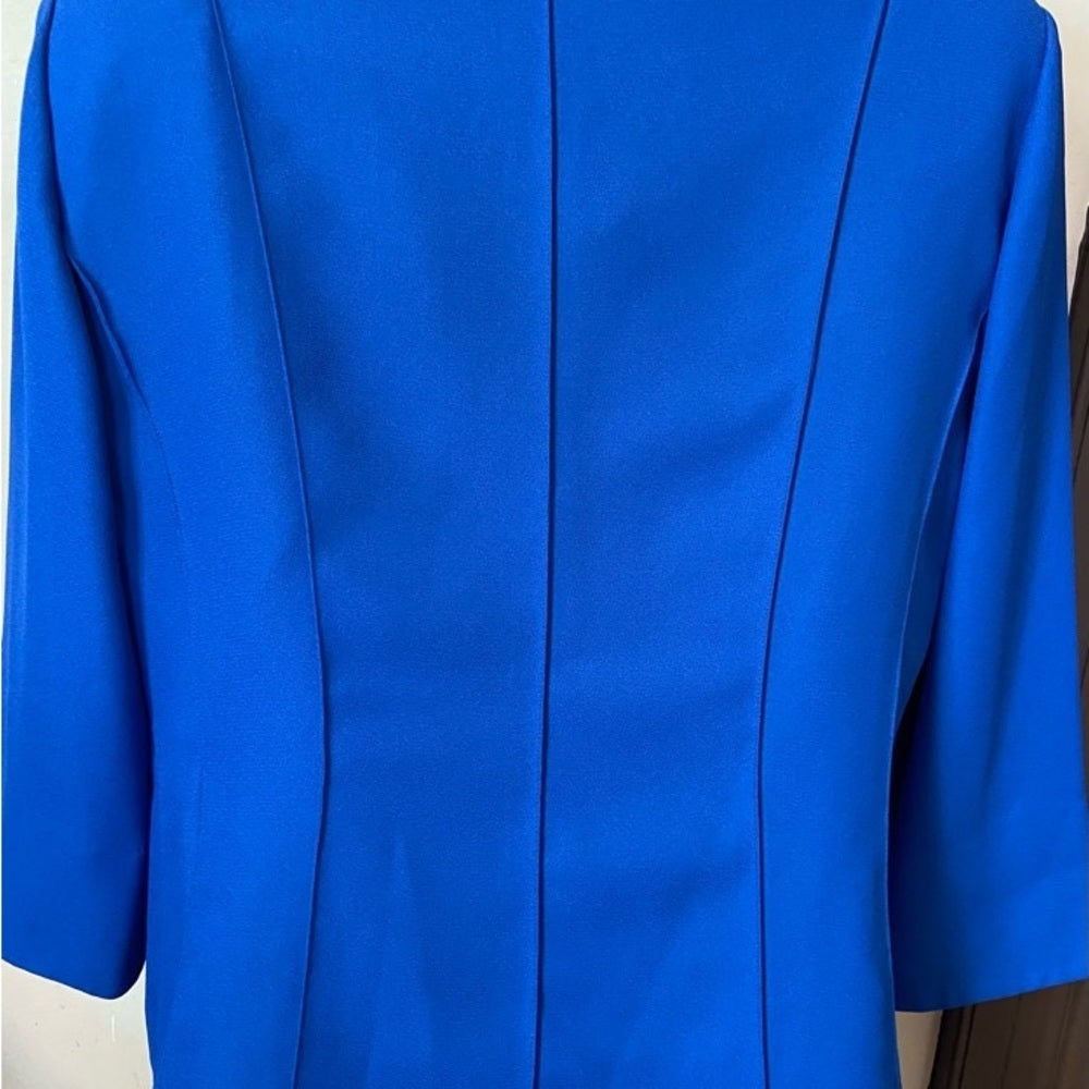 Beautiful, Jessica Howard Electric Blue Dress Suit Size 12