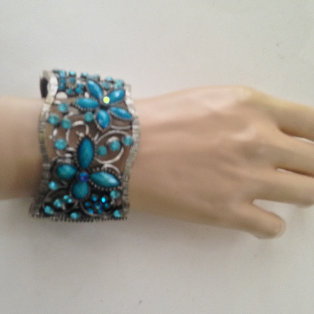Vintage, Silver Tone and Faux Turquoise, Chunky Hinged Bangle Bracelet