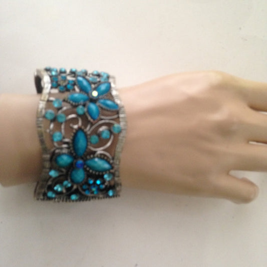 Vintage, Silver Tone and Faux Turquoise, Chunky Hinged Bangle Bracelet