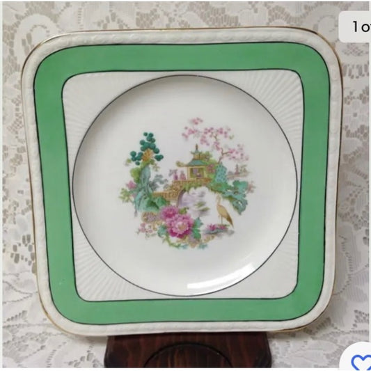 Vintage, Rare, Myott, England,Variant, GreenTrim Gaudy Blue Willow, 8in Plate
