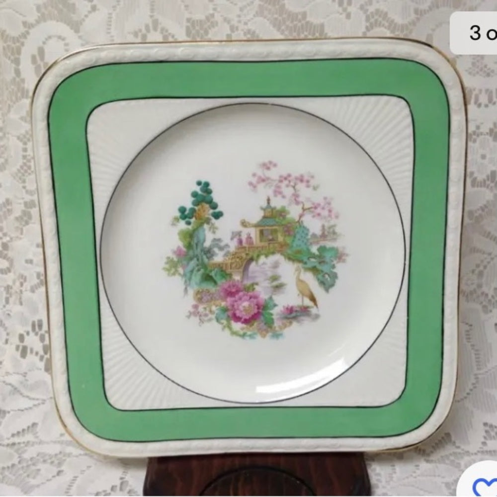 Vintage, Rare, Myott, England,Variant, GreenTrim Gaudy Blue Willow, 8in Plate