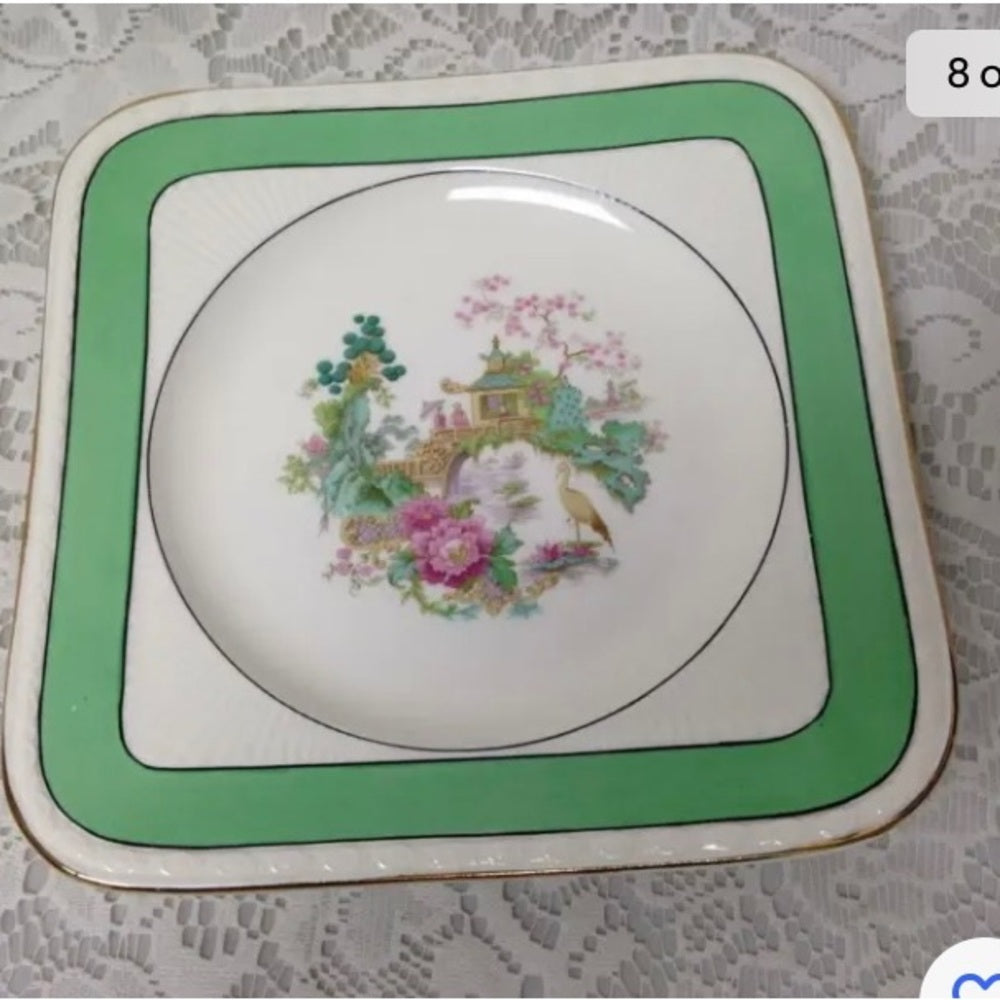 Vintage, Rare, Myott, England,Variant, GreenTrim Gaudy Blue Willow, 8in Plate