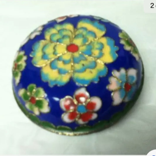 Vintage, Elegant, Cloissone Style Enamel Floral Round Trinket Box  2.5in x 1.5in