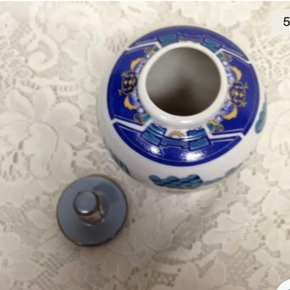 Vintage, Japan, Gaudy Blue Willow Tea Jar-Sugar Jar  5in H x 4in W
