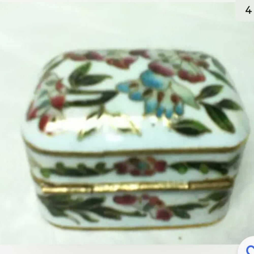 Vintage, Elegant, Cloissone Rectangular Hinged Trinket Box 2in x 1.5in x 1.5in