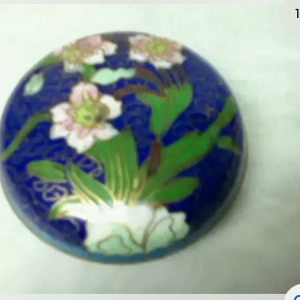 Vintage, Elegant, Cloissone Pink Carnation Round Trinket Box  2.5in x 1.5in
