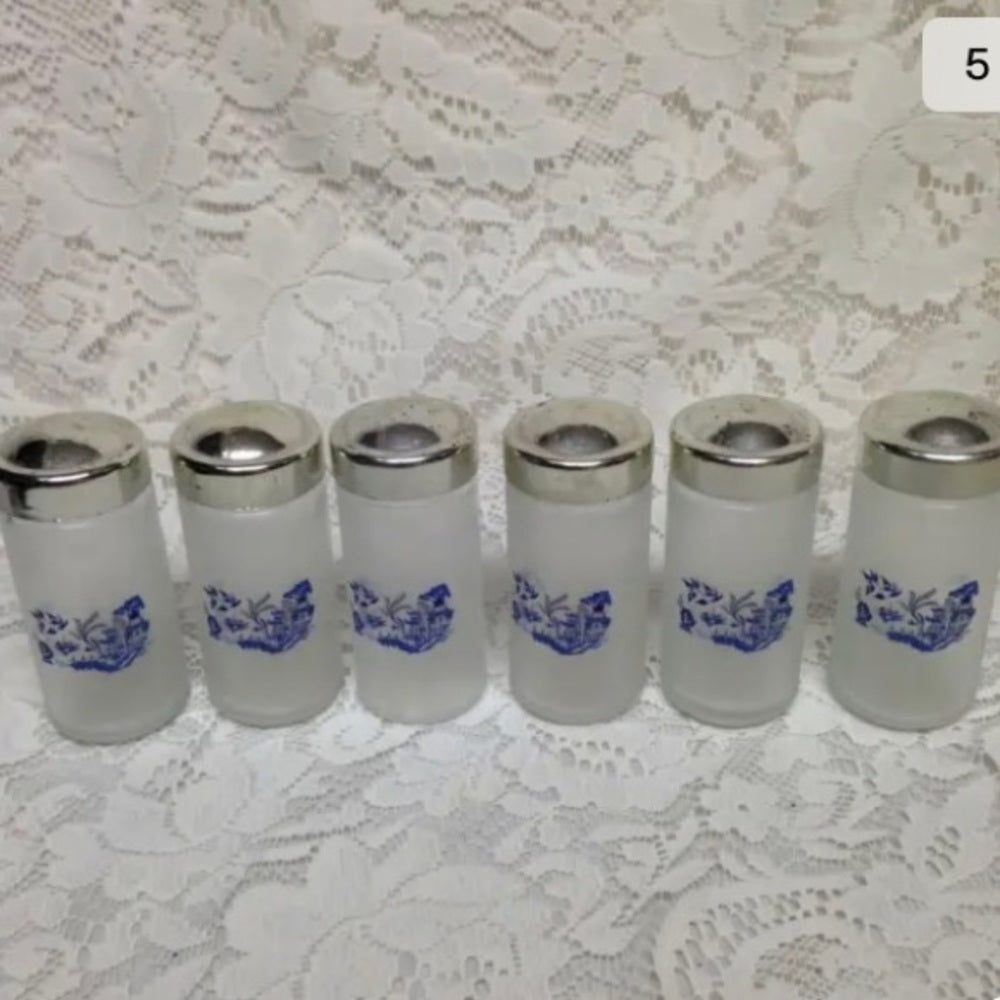 Vintage, Blue Willow 6pc Glass Spice Jars with Chrome Metal Rack.