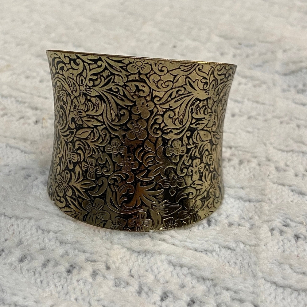 - Vintage Gold Cuff Bangle with Floral Engraving