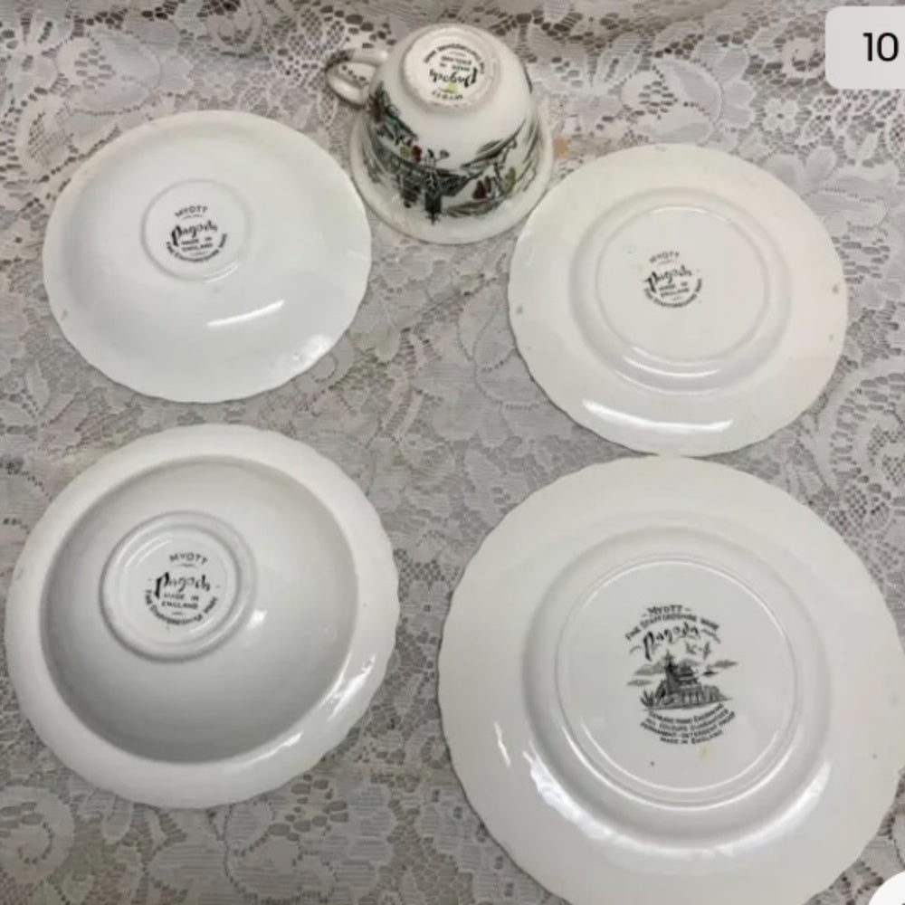 Vintage, Rare, Myott, England, Hand Engraved, Variant Blue Willow 5pc Luncheon