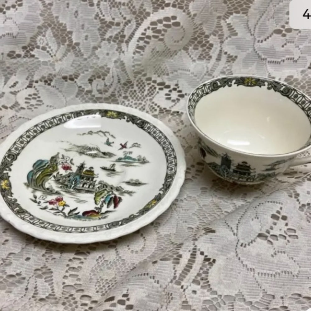 Vintage, Rare, Myott, England, Hand Engraved, Variant Blue Willow 5pc Luncheon