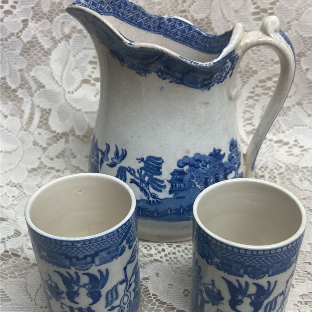 Vintage, Edge Malkin England,Blue Willow, 6.5in Pitcher with 2 Tumblers
