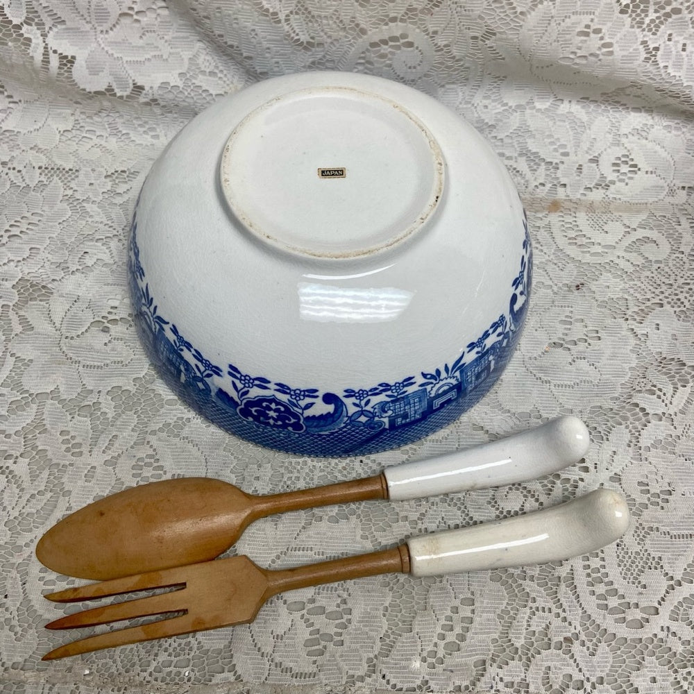 Vintage, 3pc Round Blue WillowSalad -Pasta Bowl w/ Spoon an Fork
