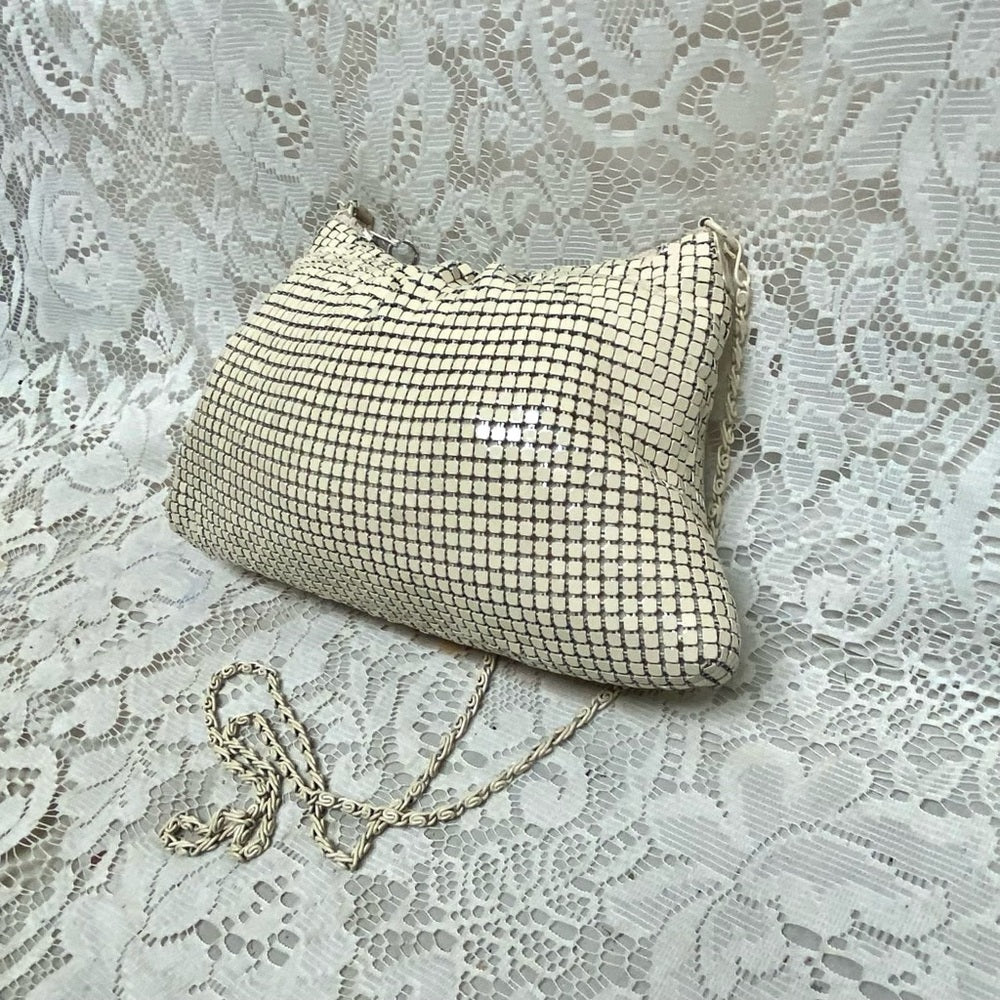 Vintage, Beige Mesh Metal Clutch-Shoulder Bag