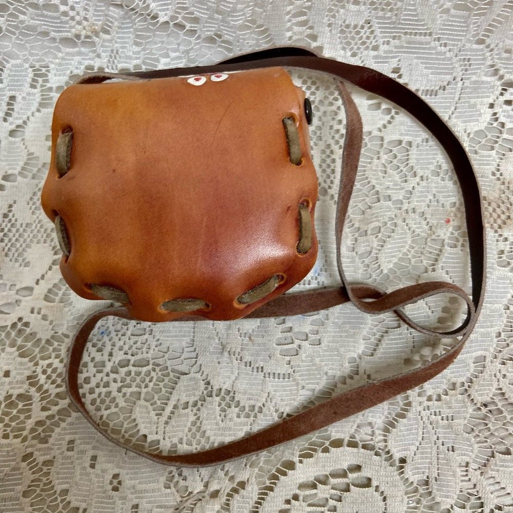 Vintage, Mexico Tooled Floral Child’s CB-Shoulder Bag