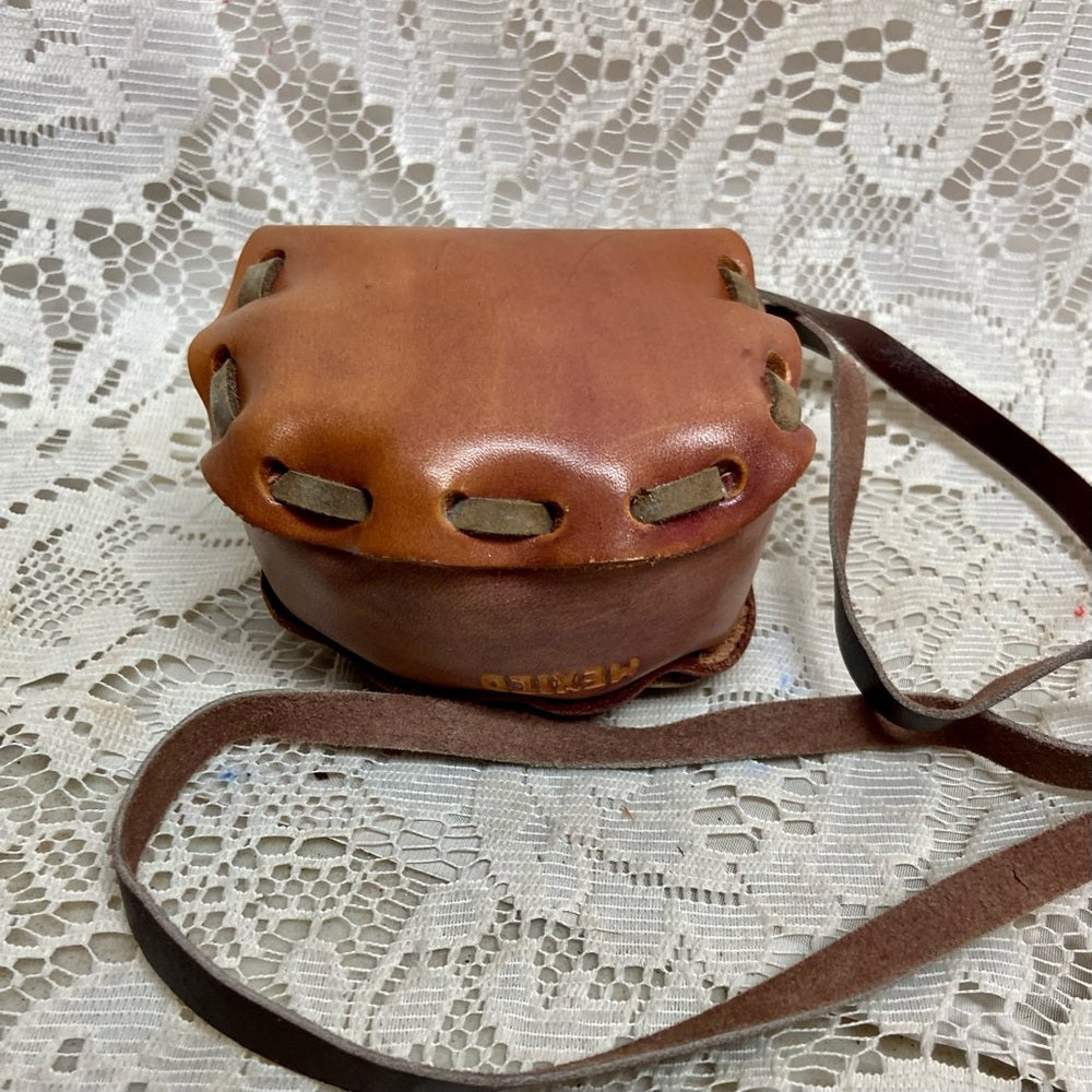 Vintage, Mexico Tooled Floral Child’s CB-Shoulder Bag