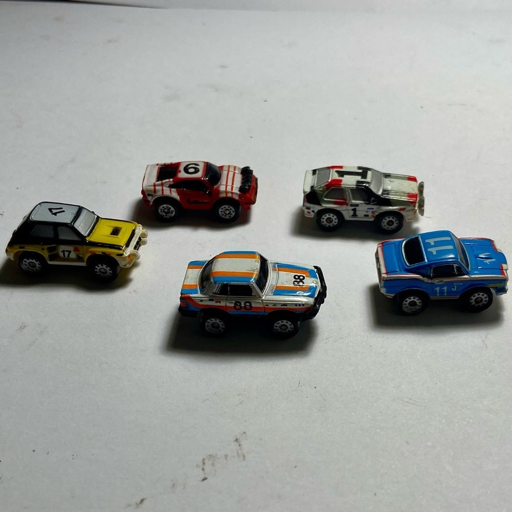 Vintage,  Lot of 5 Miniature 1.25-inch Cars (C)