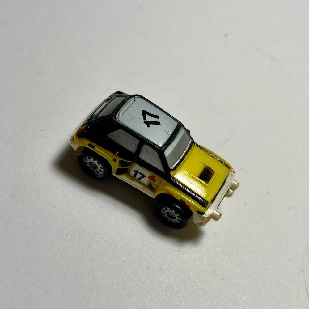 Vintage,  Lot of 5 Miniature 1.25-inch Cars (C)