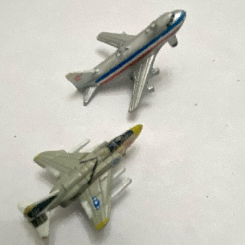 Vintage,  Lot of 5 Miniature 1.25-inch Airplanes and Racing Cars (G)