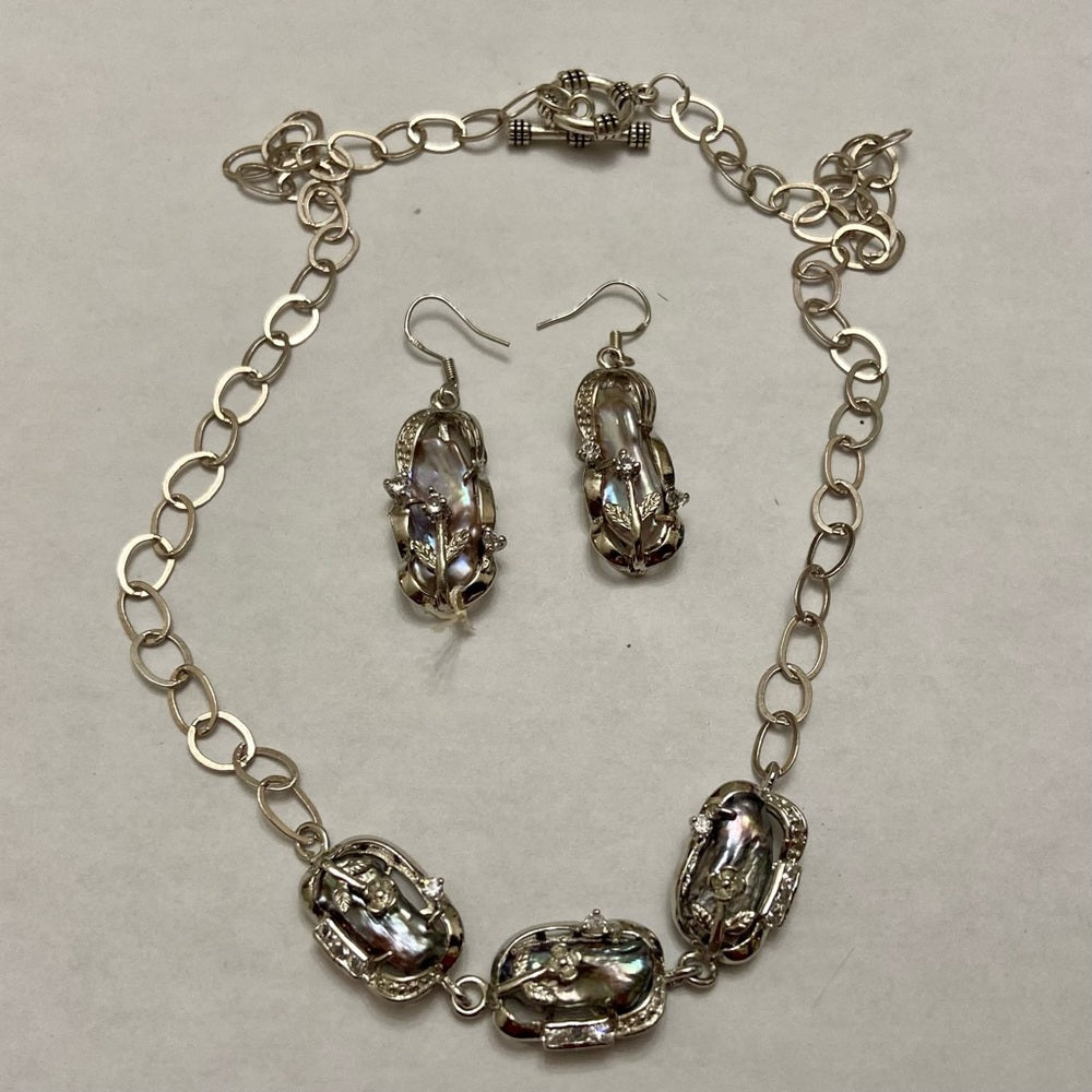 Vintage, 3 Encased Biwa Pearls 18in 925 Chain Necklace with Matching Earrings