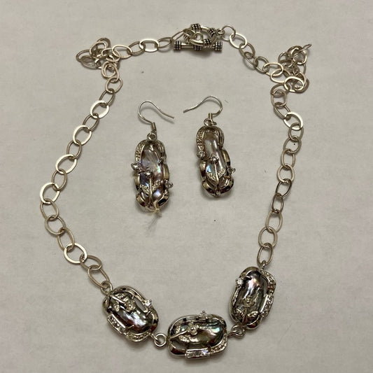 Vintage, 3 Encased Biwa Pearls 18in 925 Chain Necklace with Matching Earrings