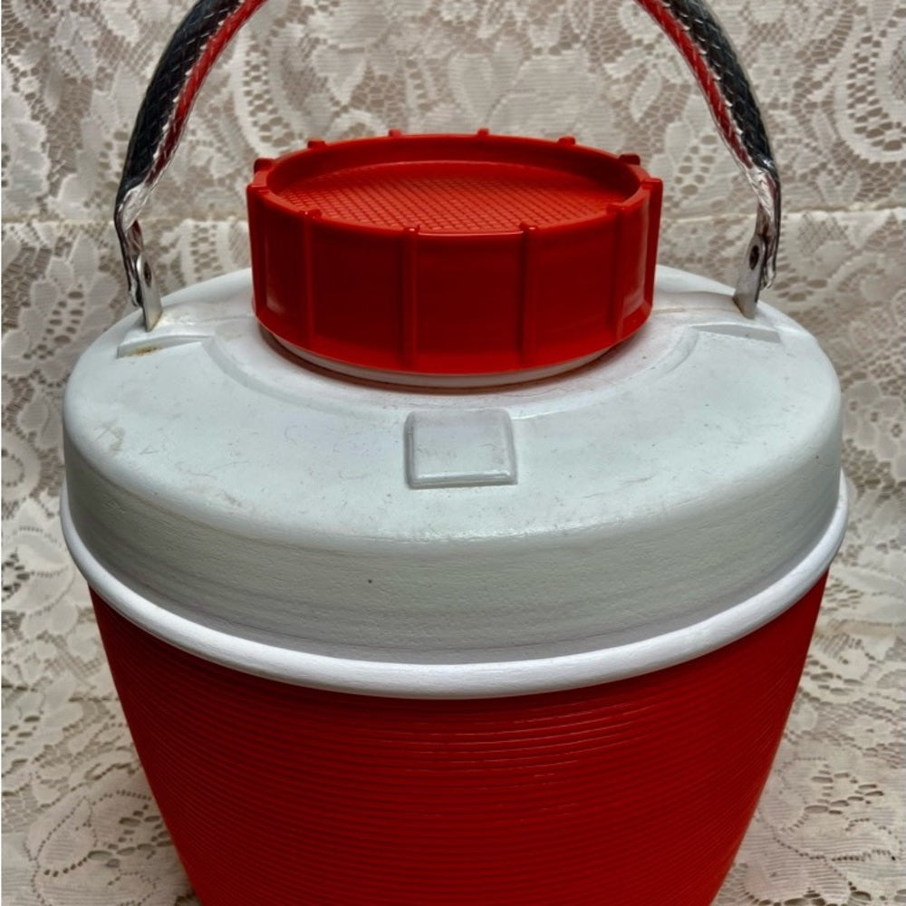 Vintage, Alpine Hot and Cold Jug- Dispenser. 10inH x 9inD (E0823)  This is a vin