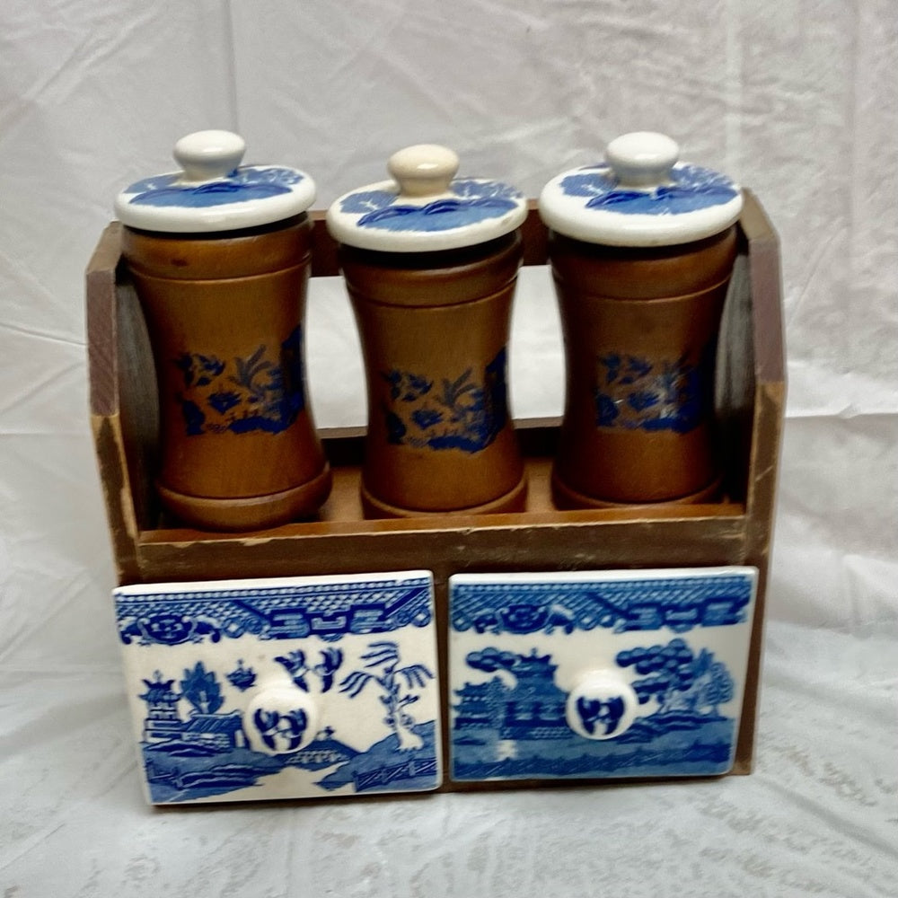 Vintage, Rare, Japan, 9-pc Blue Willow Shaker Set  with Wooden Rack