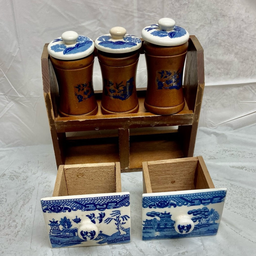 Vintage, Rare, Japan, 9-pc Blue Willow Shaker Set  with Wooden Rack
