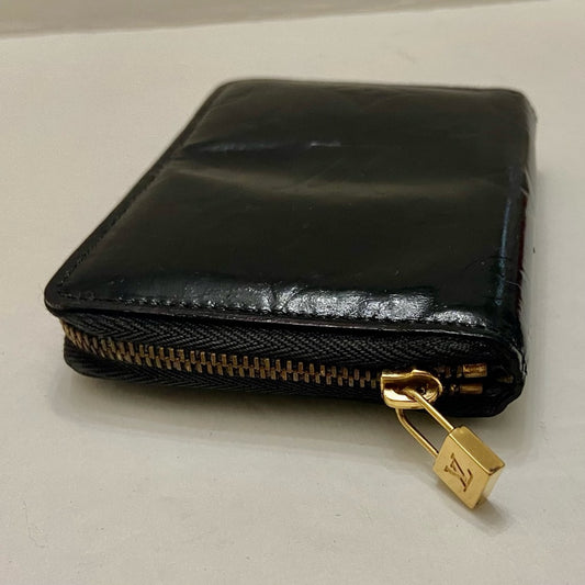 Authentic, Rare, Louis Vuitton Black Vernis Leather  Mono Zippy Coin Wallet
