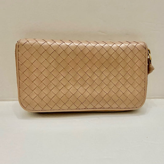 Bottega Veneta Beige Leather Zippy Long Wallet