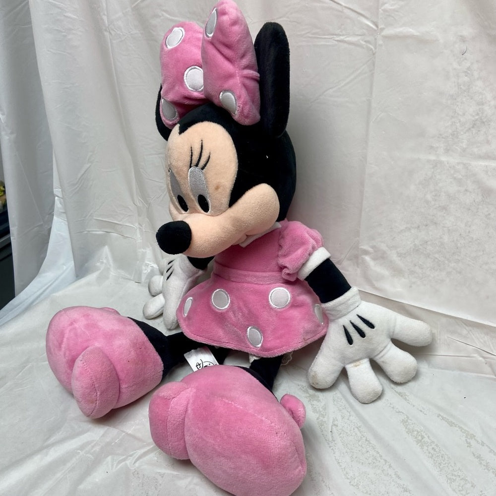 Adorable, Disney 20in Minnie Mouse Doll