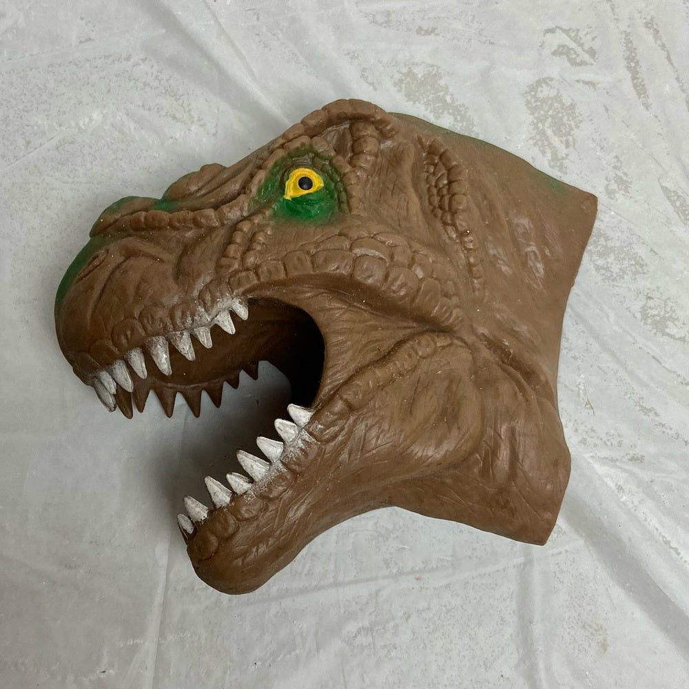 Vintage, Rare, Green Dinosaur Puppet 6.5in x 5in