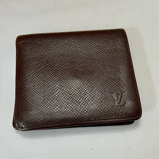 Louis Vuitton Brown Taiga Leather Mens Wallet 4in x 4in